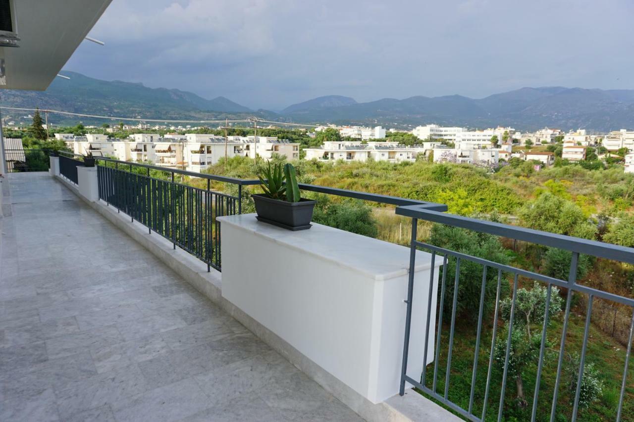 Allseasonsapartment Каламата Экстерьер фото