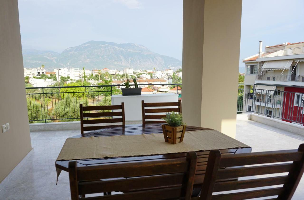 Allseasonsapartment Каламата Экстерьер фото