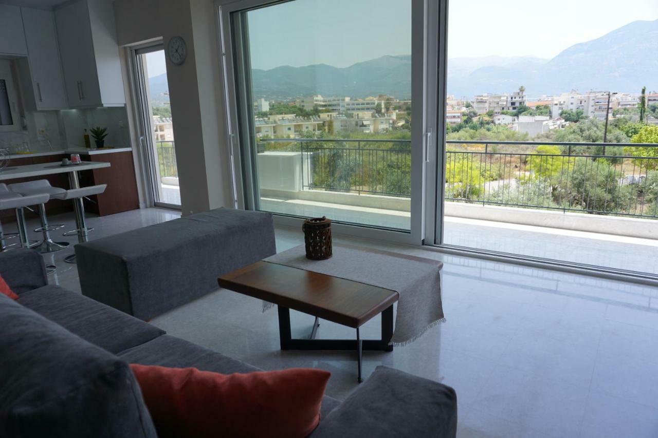 Allseasonsapartment Каламата Экстерьер фото